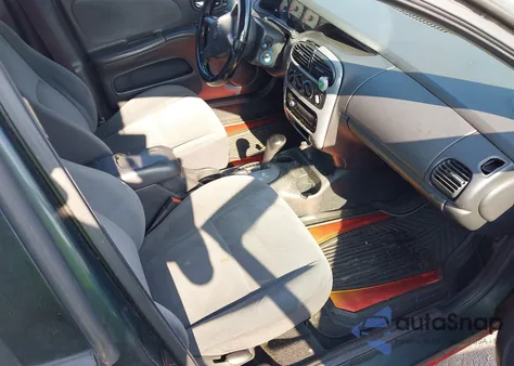 2001 Plymouth Neon Highline z USA, uszkodzony, nr VIN 1P3ES46C61D175727